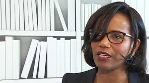 Ministre déléguée auprès du premier ministre chargée de l'égalité entre les femmes et les hommes, de la diversité et de l'égalité des. Qui Est Elisabeth Moreno La Nouvelle Ministre Deleguee Chargee De L Egalite Entre Les Femmes Et Les Hommes Lci