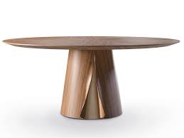 round wood veneer dining table shell by pacini cappellini design norberto delfinetti table a manger ronde table salle a manger table a manger