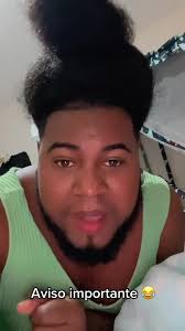 Videos de La More 🇭🇳 (@lamoreoficial) con “sonido original