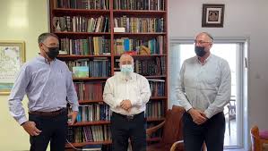 בכוונת אורבך להישאר בכנסת ולהצביע נגד הממשלה, בדומה לחכ עמיחי שיקלי ממפלגת ימינה. × ×™×¨ ××•×¨×'×š Orbach131 Twitter