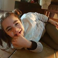 Angela Comito's Instagram, Twitter & Facebook