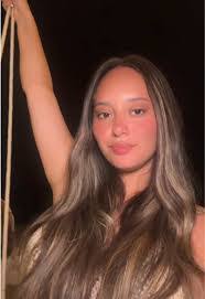 Nicole Kolb's Instagram, Twitter & Facebook