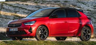 Au niveau des monospaces fonctionnant au diesel, le classement des trois voitures les moins consommatrices se compose : Les 20 Citadines Qui Consomment Le Moins L Automobile Magazine