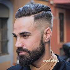 21 Medium Length Hairstyles For Men 2021 Trends Mens Hairstyles Hair And Beard Styles Mens Hairstyles Medium