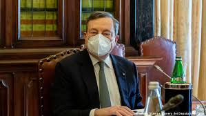 Draghi bows out at ecb with warning on eurozone weakness. 2mt05xcqf Pixm