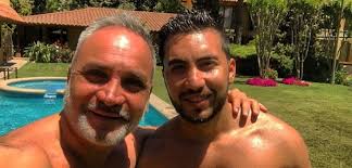 El bosque de karadima protagonizada por luis gnecco y benjamín vicuña, se basa en hechos reales: Luis Jara Dedico Conmovedoras Palabras A Su Hijo Tras Finalizar Importante Etapa