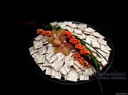 Garden Club Journal Is A Blog About Flower Arranging And Gardens Garden Clubs Will Love It Floral Art Design Floral Art Design