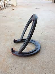 Horseshoe Ipad Tablet Stand By Ekdesignsent On Etsy Welding Projects Horseshoe Art Horseshoe