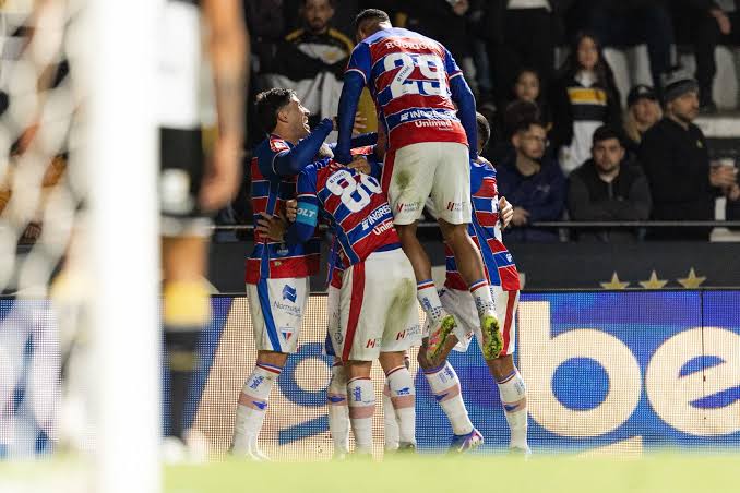 Com um a mais, Fortaleza vence o Goi&aacute;s pela S&eacute;rie B do Brasileiro - Gazeta Esportiva