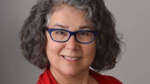 Adele Roth's Instagram, Twitter & Facebook