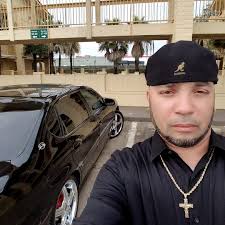 Former Jaguars LB Telvin Smith has been arrested in Jacksonville and  charged with unlawful sexual activity with certain minors