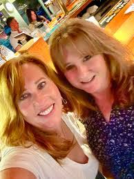 Kathi Lee's Instagram, Twitter & Facebook