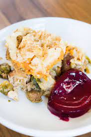 You may think of your slow cooker for family meals, but we don't know about you, but after cooking a holiday dinner, we're ready to wine about it. We Made Thanksgiving Dinner In A Slow Cooker And It Actually Worked