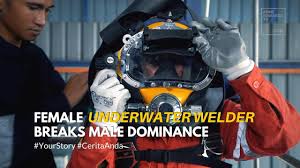 This career falls under the br. Diving In With Malaysia S First Woman Underwater Welder Youtube