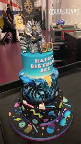 The Cake Is Homemade Decorated With Happy Birthday Sophie Sophie Turner Surprised Joe Jonas Onstage Mid Concert With A Cake To Sing Happy Birthday Joe Jonas Happy Birthday Joe Singing Happy Birthday