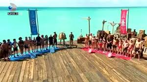 Odata cu presiunea la care sunt supusi cu fiecare proba incep sa apara si unele reprosuri zanni isi spune fara perdea parerea cu privire la doua dintre colegele sale care nu ar intelege nimic din ce se. Survivor Romania 2021 Primele Imagini Din Noul Sezon Surprize Uluitoare Pentru Fani