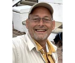 Earl Caudill's Instagram, Twitter & Facebook