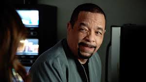 Fin Gives Benson Hilarious Honesty