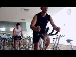 Bicicleta sunny health & fitness reclinable y magnética, 300 libras de capacidad, asiento de…. Rutina En Bicicleta Estatica Para Perdida De Peso Bicicleta Ejercicio Entrenamiento Bicicleta Ejercicios De Spinning