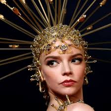 Chappell Roan Is a Tacky Fashion Icon