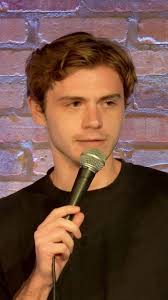 The irony of hashtagging “blue collar” 👷‍♂️, #bluecollar #standup #comedy