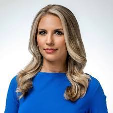 Amy Wink's Instagram, Twitter & Facebook