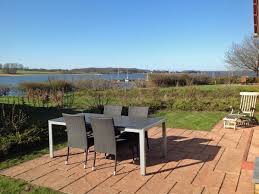 Ferienhaus Windrose Kosel Firma Designer Tours Frau Jordis Konnecke Sehgal In 2020 Ferienhaus Outdoor Dekorationen Gartenmobel Sets