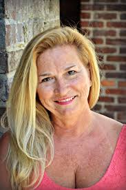 $3500/MTH-IRMO/HARBISON AREA- $3500/month w/ UTILITIES! SHORT OR LONG TERM!  Beautifully remodeled home is located in the desirable Harbison area of  Columbia. Three spacious bedrooms + office + 2.5 baths in quiet residential