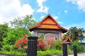 Teres 2 tingkat 32% teres setingkat 21% kondominium 32. Vintage Clothes Free Books And 6 Other Hidden Gems To Check Out In Shah Alam