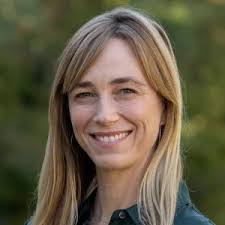 Jennifer Baird's Instagram, Twitter & Facebook