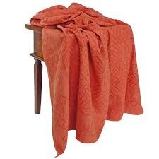 Für große menschen sind dagegen decken der größe 200×220 besser geeignet. Grosse Decke Cutwork Rot