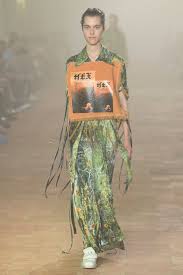 Sterling ruby was invited to be a guest designer by the federation haute couture et de la mode, making the renowned and prolific american contemporary artist the first american haute couture designer since ralph rucci to have that honor in 2009. Sterling Ruby Crush