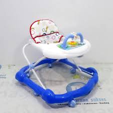 Meskipun demikian, anak adalah bagian dari individu yang unik demikian itulah beberapa gambar bayi lucu belajar berjalan. Alat Belajar Jalan Bayi Family Fb136 Upin Ipin Official Licensed Baby Walker Mainan Bunga Ulir Shopee Indonesia
