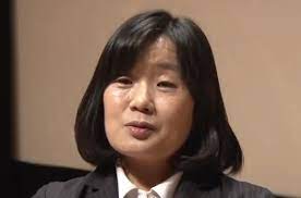 김 대표는 지난달 28일 명예훼손(정보통신망이용촉진및정보보호등에관한법률 위반)과 모욕죄 혐의로 악플러 168명에 대한 고소장을 서울지방경찰청에 접수했다. ì •ëŒ€í˜' ìœ¤ë¯¸í–¥ ìƒìž„ëŒ€í'œ ë‚¨íŽ¸ ê¹€ì‚¼ì„ì€ ê°„ì²©ì „ë ¥ìž ë§žë‹¤