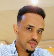 Vintage postcard for Somali Man and Woman dressed in traditional fashion.  Guntiino: a traditional Somali female dress worn at weddings and festivals  #UnitedStatesOfAfrica #Africa