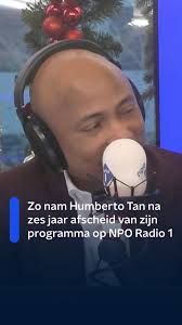 Met zinnen als 'Zelfs voor doorgewinterde kampeerders is het warempel geen  pretje, om steeds te moeten poepen op een chemisch toiletje' is NOS  Journaal Gerri Eickhof een cultheld volgens Taalteam-man Jan Beuving