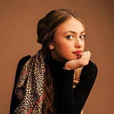 Taylor Thorne's Instagram, Twitter & Facebook