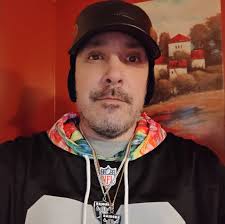 We'll go first: Ricky Williams 🐬