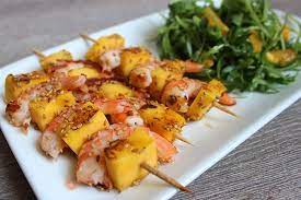 Pour réaliser ces recettes il vous faudra: Brochettes Crevettes X Mangue Bonjour Darling