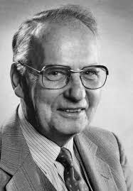 5 Expansion into the social sciences