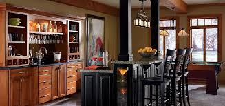 Cabbott Maple Whiskey Black Glaze And Plaza Maple Heirloom Black Paint By Thomasville Cabinetry Thomasville Cabinetry Cabinetry Home Kitchens