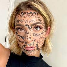 The name of her parent is michelle hanna. The Gabbie Show Youtube