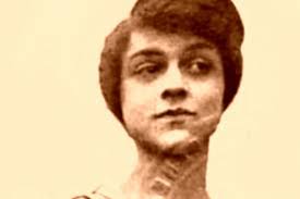 Hattie King's Instagram, Twitter & Facebook