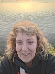 Does anyone have ice cream pails they no longer need in Crivitz, Wisconsin?