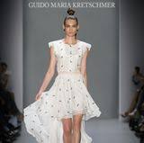 Guido maria kretschmer hochzeitskleid guido maria. Guido Maria Kretschmer Die Schonsten Brautkleider Des Star Designers Gala De
