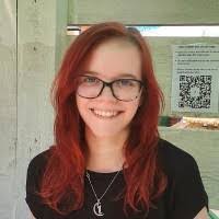 Esther Sauer's Instagram, Twitter & Facebook