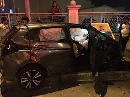 Apabila hendak tekan button naik turun (up/down), terdapat bunyi seperti longgar dan tidak ketat. Irdk Kereta Terbang Kemalangan Ngeri Melibatkan Honda Facebook