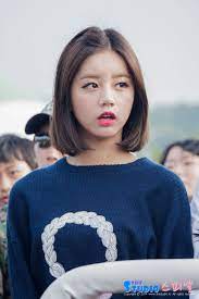 There are some kpop idols whose bodies or features don't completely fit the 'typical' skinny kpop look. Kpop Idols With Short Hair Girls Novocom Top