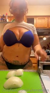 wintericytemptress - Porn Videos & Photos - EroMe