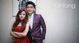 Awalnya dylan sempat dinyatakan menghilang. Beda 10 Tahun Ifan Seventeen Mantap Nikahi Dylan Sahara News Entertainment Fimela Com
